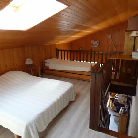 2 Pieces Confortable Avec Balcon, 6 Personnes - - Fr-1-458-126 شقة *